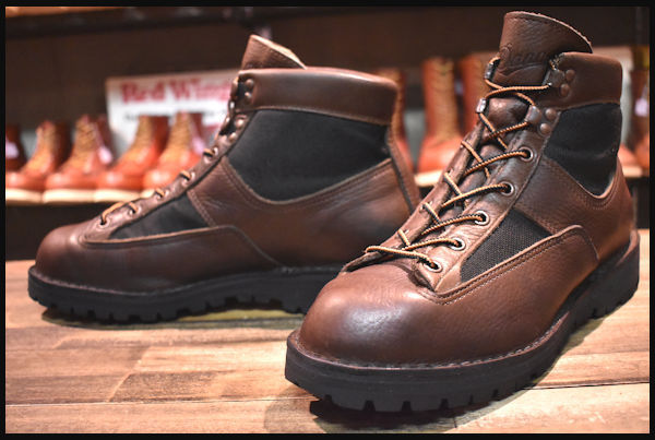 良品 白タグ】Danner ダナー マウントフッド カプチーノ 33561 ブーツ ...