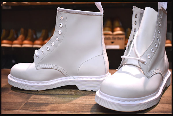 ドクターマーチン Dr.Martens mono 26cm 白 ホワイト-