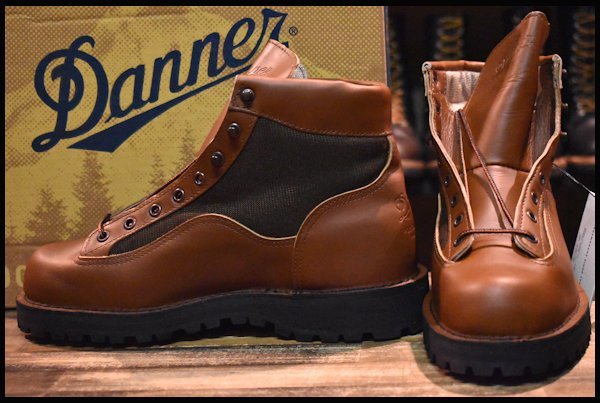 8EE 箱付 DEAD 白タグ】Danner ダナーライト セダーレインボー 12040X