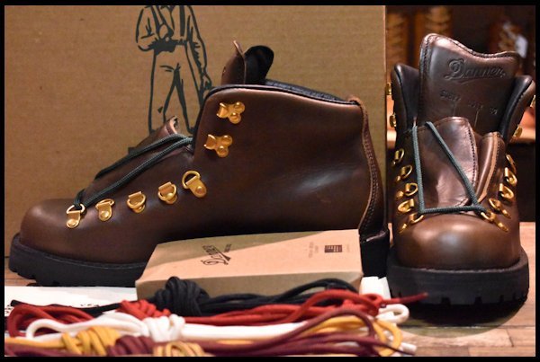 8.5EE 箱付 未使用 80周年モデル 白タグ】Danner ダナー マウンテン