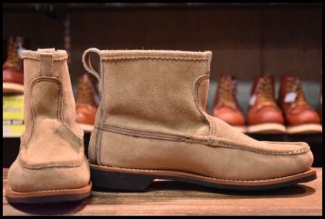 【8.5D 未使用】RUSSELL MOCCASIN ラッセルモカシン ノックアバウト ララミースエード ベージュ ラフアウト プルオン ブーツ HOPESMORE