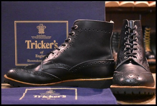 【UK8.5 美品】Tricker’s トリッカーズ M2508 ブローグブーツ ブラック ボックスカーフ 黒 ウイングチップ カントリー HOPESMORE