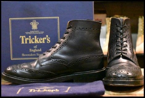 【UK8.5 箱付 良品】Tricker’s トリッカーズ M2508 ブローグブーツ ブラック ボックスカーフ 黒 ウイングチップ カントリー HOPESMORE