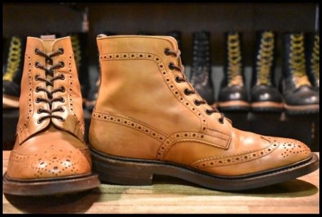 【UK9 箱付 良品】Tricker’s トリッカーズ 5634 STOW ブローグブーツ ウイングチップ カントリー エイコンアンティーク HOPESMORE