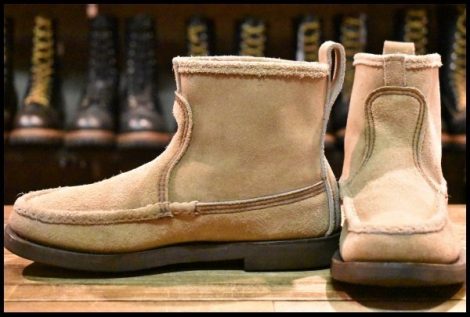 【5E 良品】RUSSELL MOCCASIN ラッセルモカシン ノックアバウト ララミースエード ベージュ モックトゥ プルオン ブーツ HOPESMORE